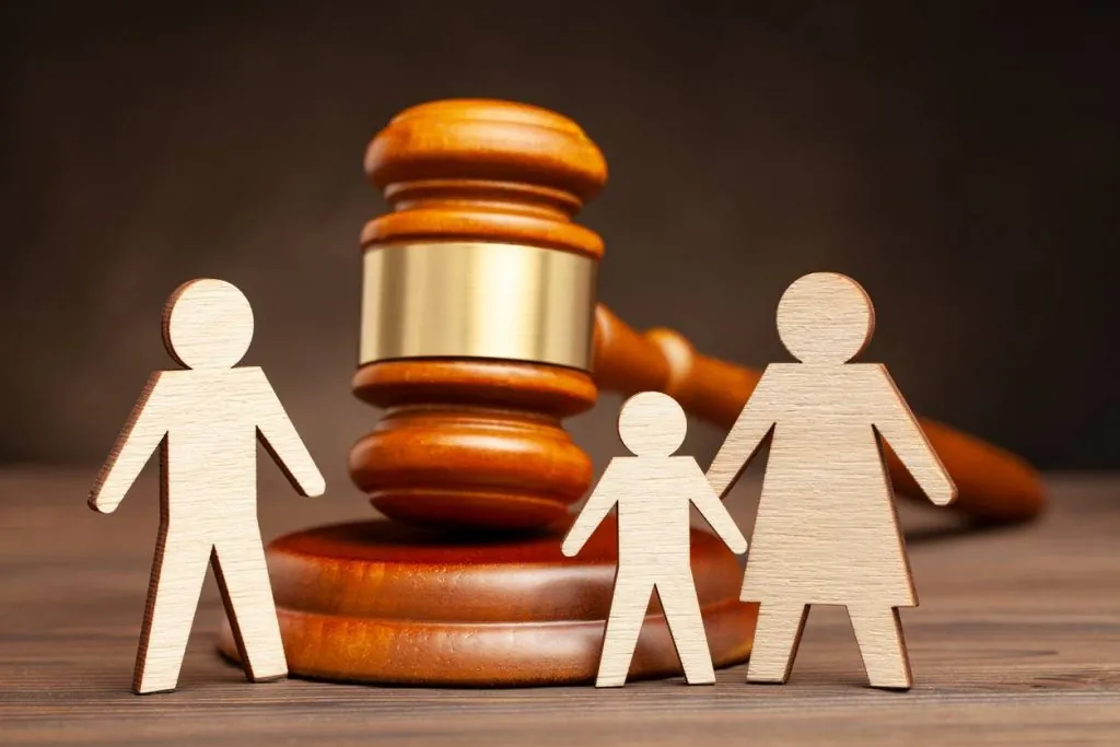 Acte notarié et documents relatifs à la protection de la famille